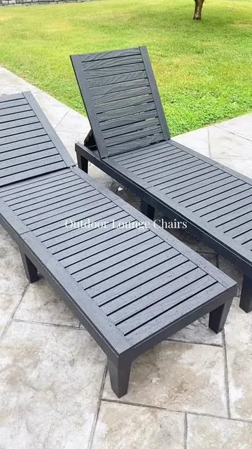 weather resistant outdoor lounge chairs for reading, tanning, & relaxing all summer long ✨ #loungechair #outdoorfurniture #patiofurniture #outdoorfun #dealsforyoudays 