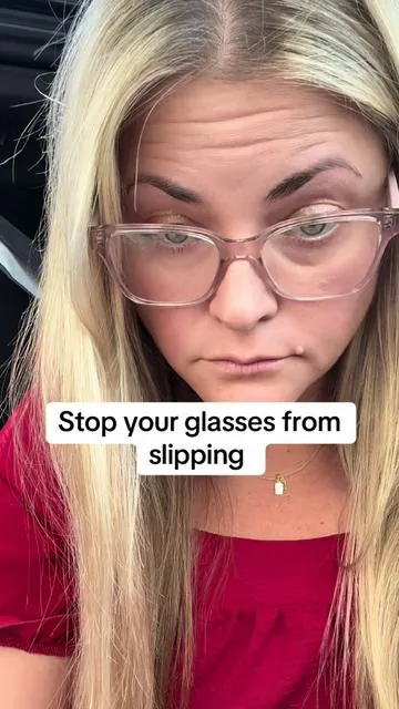 Stop your glasses from slipping 🧐 #eyeglasses #eyeglassesmakeup #dealsforyoudays #CapCut 