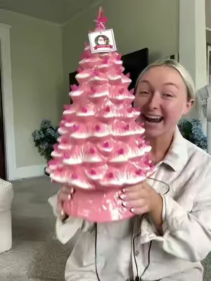 PINK 18” Mr. Christmas tree 💗🎄 #mrchristmas #nostalgicchristmas #christmas #qvctiktoksuperbrandday #christmastree 