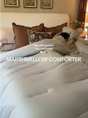 Cozier bedding does not exist 🌙☁️ #mellowsleep #marshmellowcomforter #bettersleep #comforter #cozytok 
