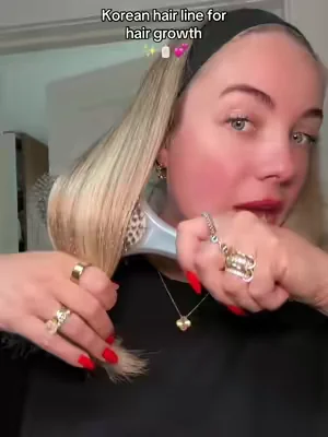 PDRN for healthy scalp and hair 🧖‍♀️@medicube US Store  #medicube #hairloss #glasshair #hairgrowth #blondehair 