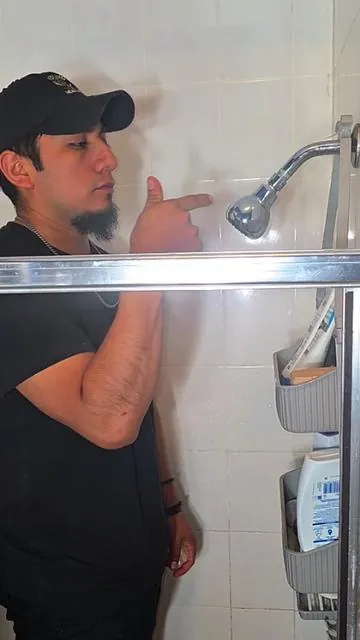 Si te bañas todos los dias necesitas esto.#filteredshowerhead #filtered #filtrodeagua #dealsforyoudays #tiktokshop 