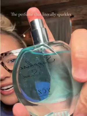 ✨ I don’t know what’s prettier… the glitter or the smell. This might be the prettiest perfume I’ve ever gotten from TikTok Shop. 💎 #perfume #ycz #dealsforyoudays #summervibes #summerwins 