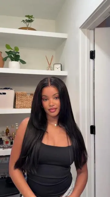 Wig or sew in?! The world may never know 🤭 @Sunber Hair @Sunberhair #sunberhair #summerwins #dealsforyoudays #gluelesswig #wiginstall 