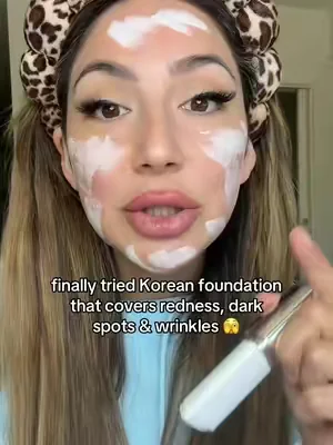 This is so insane!! It’s a skincare foundation stick that starts white  #elroelfoundationstick #colorchangingfoundation #koreanmakeup #foundationstick #whitefoundationsticks