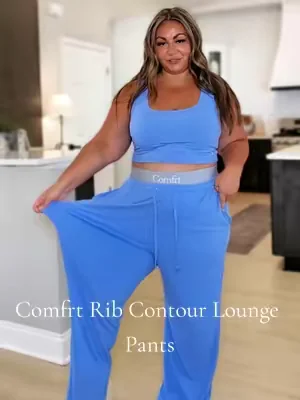 Thick thigh approved & SO comfy 🙌🏻 Good job @Comfrt  #comfrt #comfrtclothing #comfrtplussize #loungewear #dealsforyoudays 