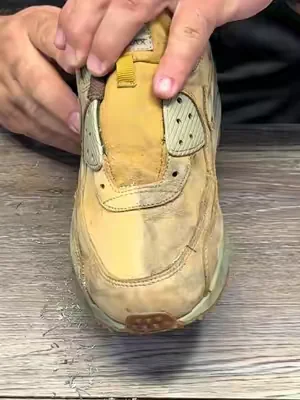 ¿Cómo se usa el suede kit de Shoelada? #shoedoc #shoelada #limpiadordezapatos #150varos