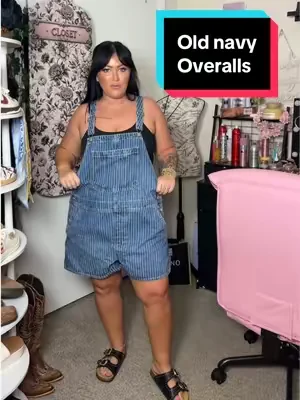 Bringing back the overall trend and I’m not mad about it. 💙 These baggy denim shortalls are cute, comfy, and perfect for those days when you want an outfit that does all the work for you. Just add your favorite tee and go! @Old Navy  #DealsForYouDays #DenimShortalls #OverallStyle #SummerFashion #CasualChic 