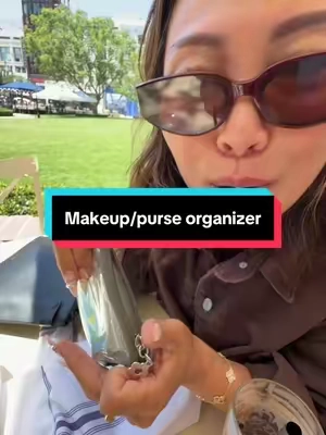 #purseorganization #makeuporganizer #travelmakeupbag 