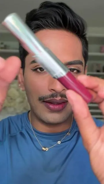 Zero transfer and that gloss is crazy good! @Laka US 👏🏽  #tranferproof #lipstick #laka #kbeauty 