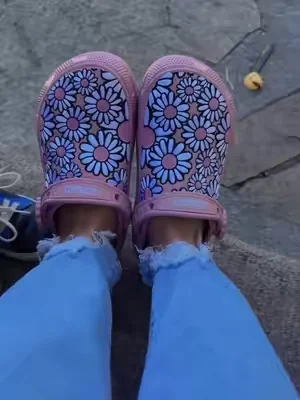 Crocs Adult Classic Crafted Floral Clogs##SummerVibes##DealsForYouDays##Shoes##woman##fashion 