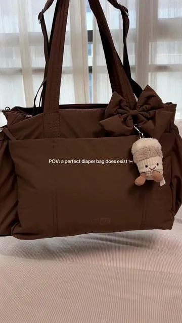 Restock with new colors 🙋🏼‍♀️👀and now on SALE🤓#dealsforyoudays #diaperbag #mombag #momhack #momhacks 