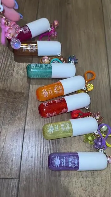 #partyfavors #glitter #charms 