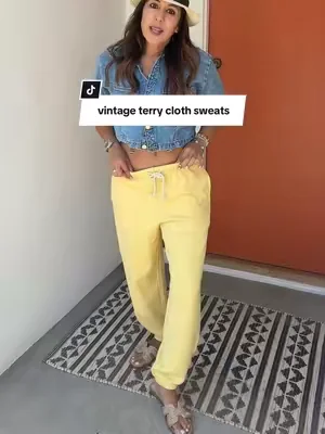 The gap sweats that you didn’t know you needed!! So soft’ #gapterryclothsweats #tiktokshopcreatorpicks #tiktokshopsummerturnup #gapjoggers #dealsforyoudays 