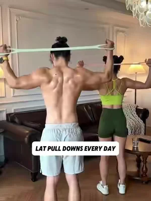 #homeworkout #girlworkout #backtraining #armworkout #dealsforyoudays 