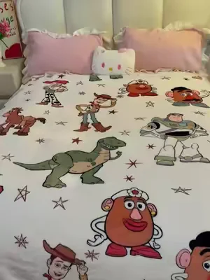 Omg 🥹so cute!!! ✨#toystory #cozyblanket #toystory5 #TikTokShopDealsforYouDays#SummerWins