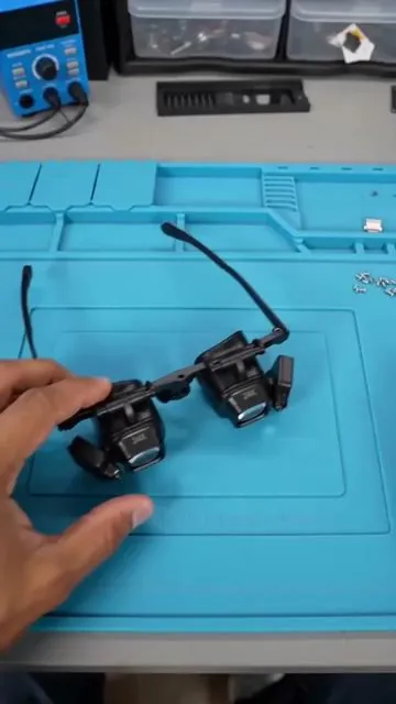 Master the micro-details. Work with flawless clarity. 📱🛠️#MagnifyingGlasses #PrecisionTools #SmartphoneRepair #WatchRepair