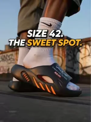 #trendy #musthave #cloudslides #tiktoademebuyit #streetwear 