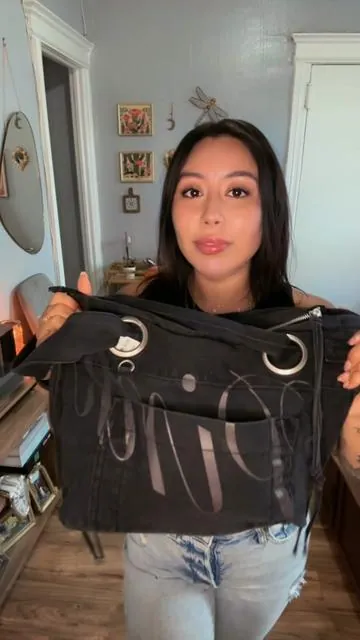 This tote even holds my laptop 🤯 @VSPINK #vspartner 