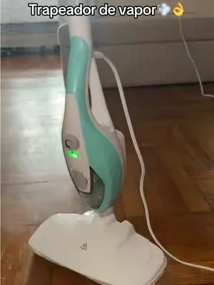 Desde que yo empecé a trapear con vapor mi casa huele siempre rico!! Esos olores se quedan de lo que uno cocina y también son bacterias!! * este steam mop es un 10/10!! #steammop #steammopcleaning #dealsforyoudays #cleaninghacks #limpiezadecasa