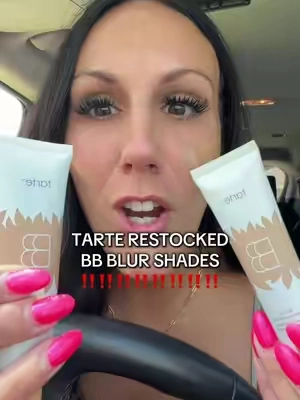 RUNNNN! Tarte is restocking their bb cream shades! This blurring bb cream has spf30 blurs pores controls oil and covers imperfections 👏 #bbcream #tartebbcream #tartecosmetics #tintedsunscreen #dealsforyoudays 