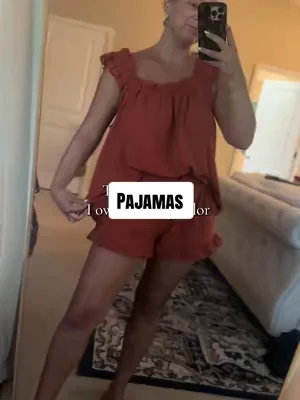 My favorite pajama set #pajamaset #pjs #musthave #tiktokshop 