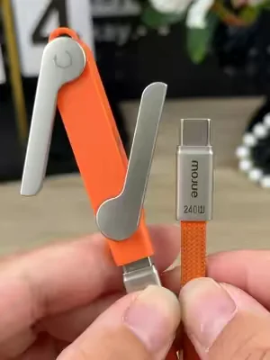 Carga y sostiene tu teléfono sin múltiples accesorios con este increíble cable de carga.
 #iPhonecharger #fifaworldcup2026 #phonestand #tiktokshop #TikTokShopDealsforYouDays 