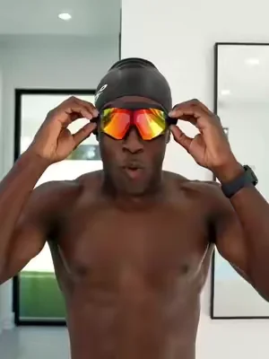 These goggles are big going to fog up!  Adult and kid sizes!  #TikTokShopDealsforYouDays#tiktokshopmemorialday #swimgoggles #tiktokmademebuyit #Outdoorfun