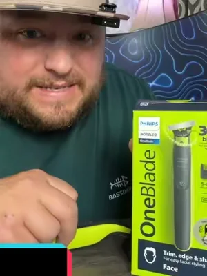Philips Norelco OneBlade 360 Face #PhilipsNorelco #OneBlade360 #ElectricTrimmer #MensGrooming #DealsForYouDays