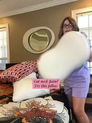 Mellow Ergonomic Cervical Pillow actually supports my neck so I can sleep more comfortably #neckpillow #pillows #mellowpillow #dealsforyoudays 