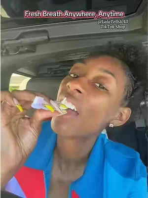 Yes, I'm brushing my teeth and flossing in the car. There is no excuse to be walking around with bad breath. #gurunanda #floss #toothpaste #oralhealth #dealsforyoudays 
