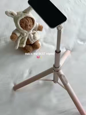 the tripod I use for all my videos! Don’t know what I’d do without it 😭✨ #magsafetripod #kraftgeek #tripod #contentcreatormusthaves #tiktokshop 
