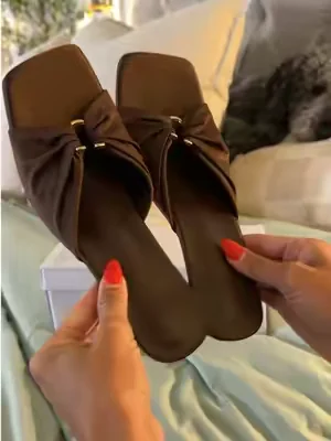 These are gonna look so ❤️‍🔥 for fall date nights  #shoes #heels #fall #chocolatebrown 