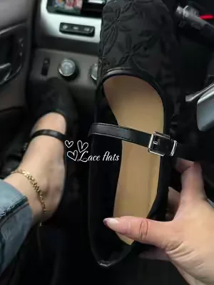 The cutest lace flats! #laceflats #lace #flats #balletflats #ballerinaflatshoes 