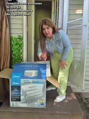Siempre que voy a mandar un equipo para Cuba, yo lo reviso y lo pruebo primero. ✨ Este es el aire acondicionado de ventana Midea, una marca reconocida que muchas personas conocen y utilizan. Es 110V, fácil de instalar porque trae su base y no tienes que romper paredes ni hacer modificaciones complicadas. Para mí es una excelente opción para tener más comodidad en esos días de calor. Yo lo compré para Cuba, pero si lo necesitas para aquí en Estados Unidos también es una muy buena alternativa. Encima de mi nombre te dejo la tienda oficial. ❄️🏠 #Midea #AireAcondicionado #HogarYEstilo #DealsForYouDays #DFYD