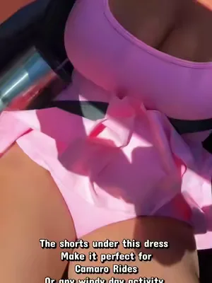 No need to worry about this skirt blowing up, there are shorts underneath! #blowthisup #summerdress #dresswithshorts #sundress #pocket @HIJESSE-US 