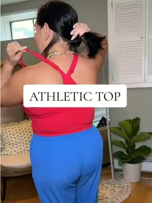 A large chest approved athletic top! #dealsforyoudays #summerwins #athletictop #midsizefashion #builtinbra 