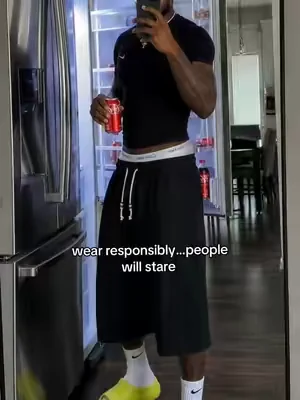 I’m not allowed. You still don’t know these pants#longshorts #croppedpants #capris #steeetwear #affordablefashion 