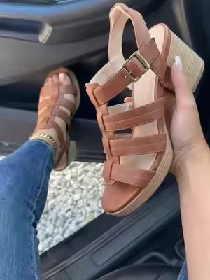 The product is in the cart, my dear friends. #sandals #womensandals #sandal #sandalseason #sandalsforwomen 