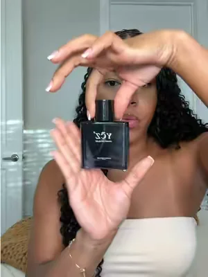 @Y CZ #perfumetiktok #fragrance #colognetiktok #perfume 