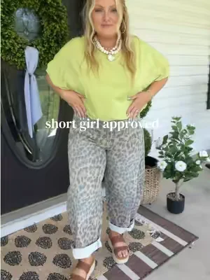 Roll them as many times as you need to🙌🏻 #pants #petite #leopardpants #dealsforyoudays #tiktokshopcreatorpicks @Wild Oak Boutique 