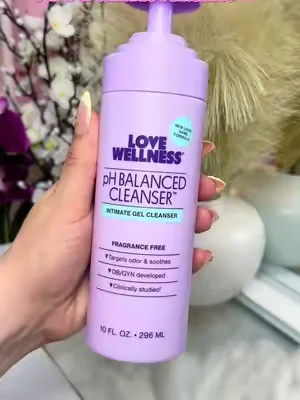 #gelintimo #lovewellness #cuidadofemenino #dealsforyoudays Limpiador Love Wellness  Jabón íntimo sin fragancia, clínicamente estudiado, para mujeres. Productos de higiene femenina 