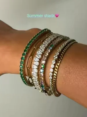 Always getting asked about my stack so linking them here💗  #dealsforyoudays #dfyd #pavoi #braceletstack #bracelet 