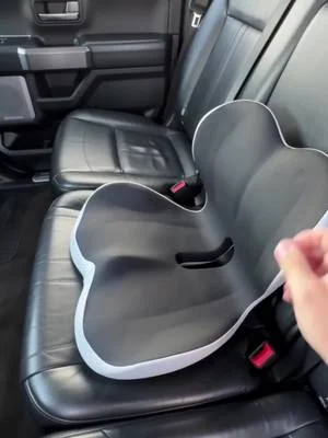 Cómo quitar el dolor de espalda 😩👀👇#memoryfoam#backpainrelief#caraccessories#christmasgiftideas#seatcushion