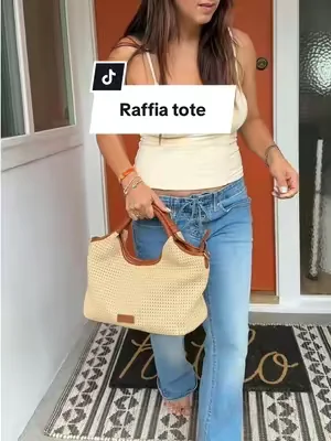 New Raffia! Gorgeous leather Haven tote! Buttery soft and super lightweight. Holds a tablet too! Cross body / shoulder strap included! #dealsforyoudays  #leathertotebags #tiktokshopcreatorpicks #tiktokshopsummerturnup #leatherpurses@Bostanten 