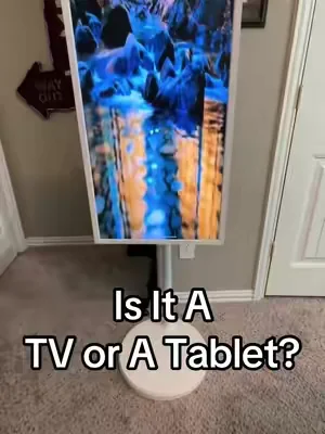 @Apolosign has perfected the portable tv and tablet. #apolosign #ApoloSignPortableTV #PortableTV #DealsForYouDays #SummerWins 