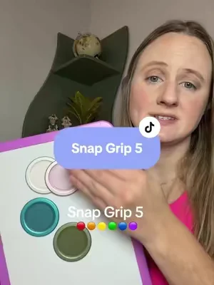 Hopefully this helps someone use their phone grip to its full potential 😂 #phonegrip #ohsnap #phoneaccessories #phoneholder #techtok @Ohsnap Official 
