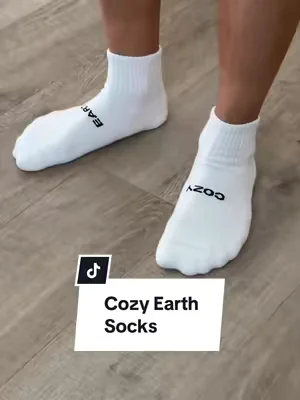 The upgrade your feet will notice immediately #cozyearth #cozyearthsocks #dealsforyoudays #everydayluxuries #paddedsocks 
