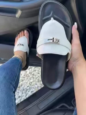 The product is in the cart, my dear friends. #sandals #womensandals #sandal #sandalseason #sandalsforwomen 