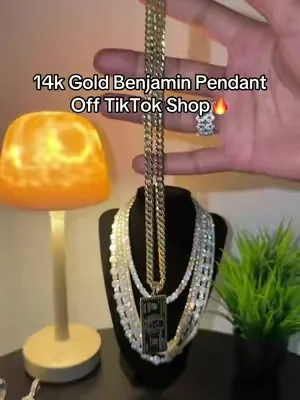 #14kgold #benjamin #pendant #gold #goldjewelry 